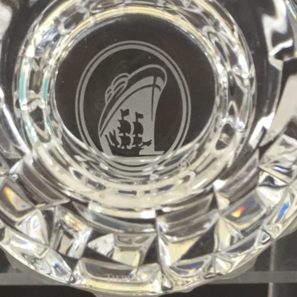 SOLD Tiffany & Co Crystal Sierra Candle Holder - Picture 3 of 6